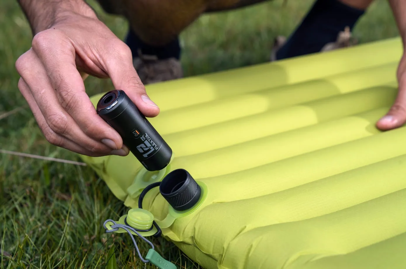 Flextail Zero Pump real-world field use inflating sleeping pad in tent